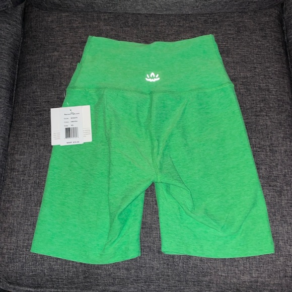 NWT beyond yoga space dye biker shorts - Picture 4 of 4